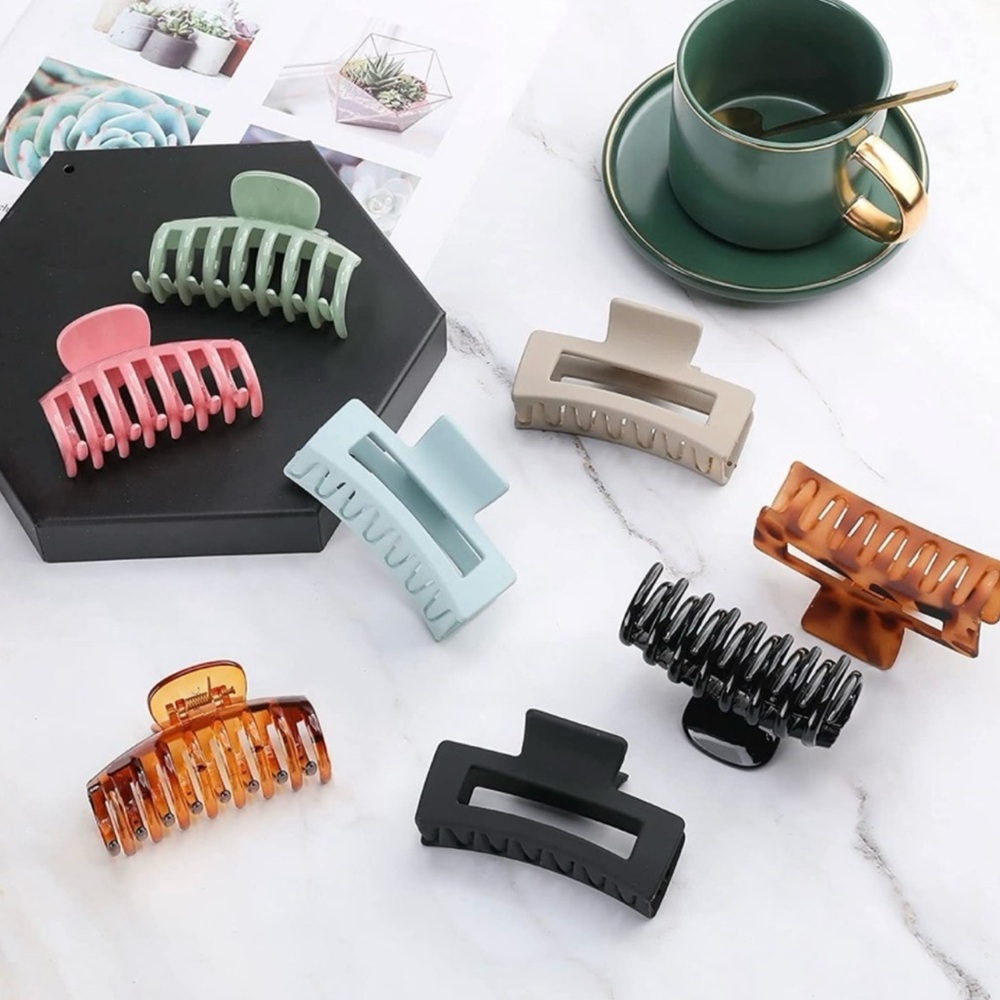 NWT Lolalet Stylish Hair Claw Clip Set Lot of 8